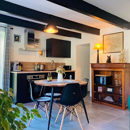 Charmante Petite Maison Renovee Quistinic エクステリア 写真