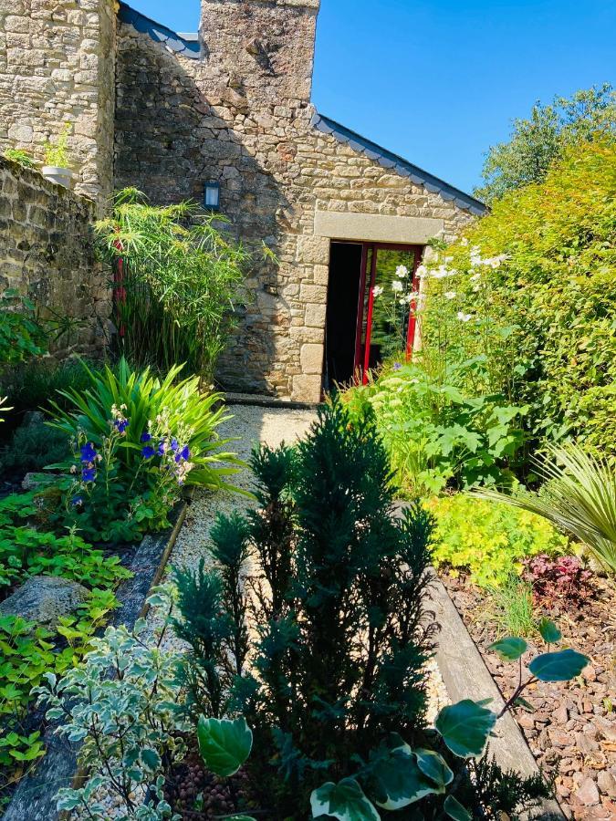 Charmante Petite Maison Renovee Quistinic エクステリア 写真